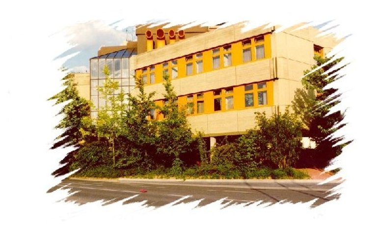 Eine Zeichnung von der Vorderansicht des Rathauses der Verbandsgemeinde Dannstadt-Schauernheim