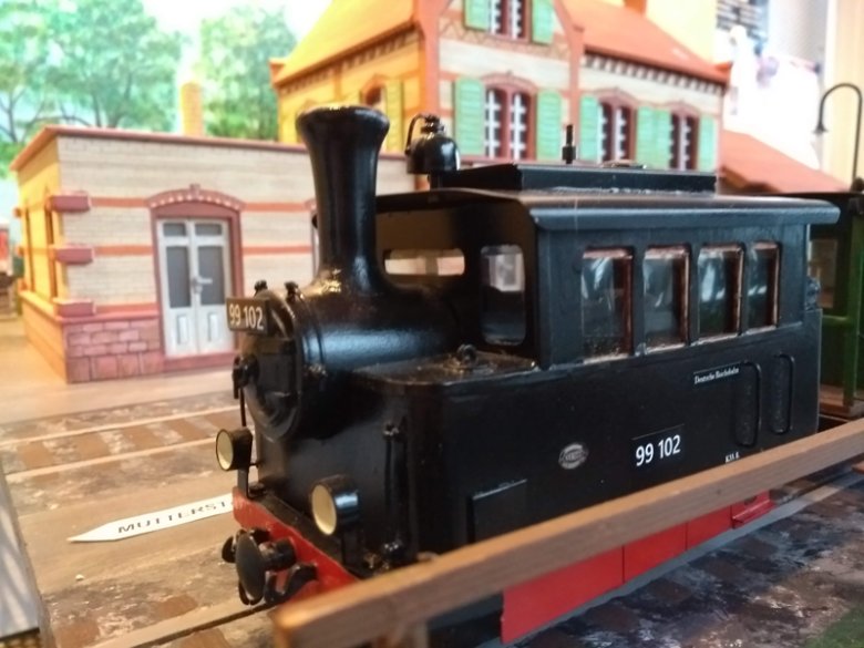 Modellansicht: Bis 1955 fuhr die Lokalbahn "Feuriger Elias" durch die Vorderpfalz.